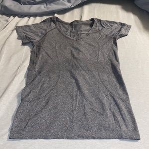 Lululemon swiftly short sleeve